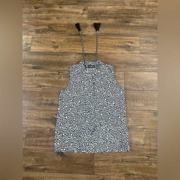 Karl Lagerfeld Animal Print Sleeveless top Medium - Picture 4 of 10